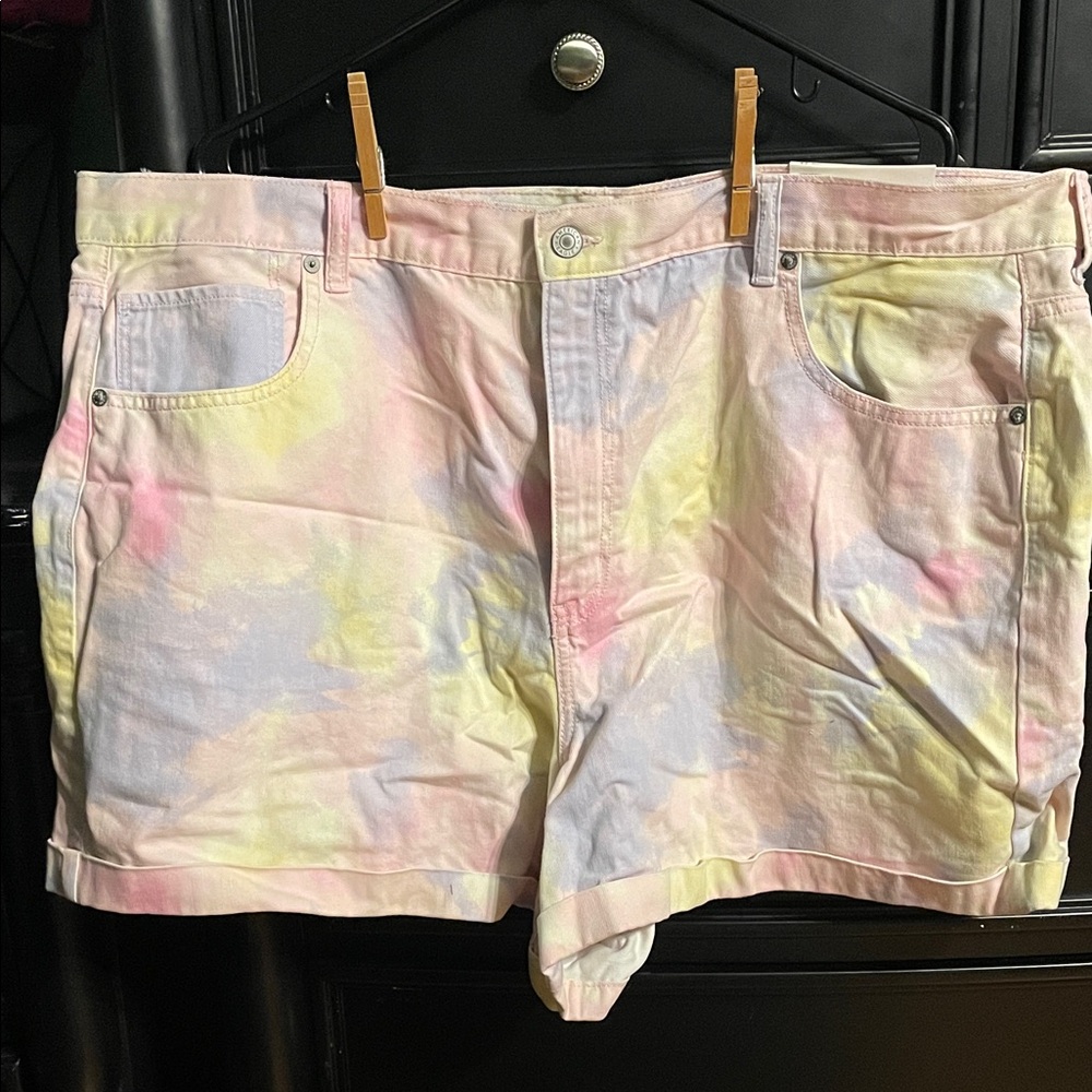 American Eagle Outfitters Pastel Tie-Dye Jean Mom Shorts